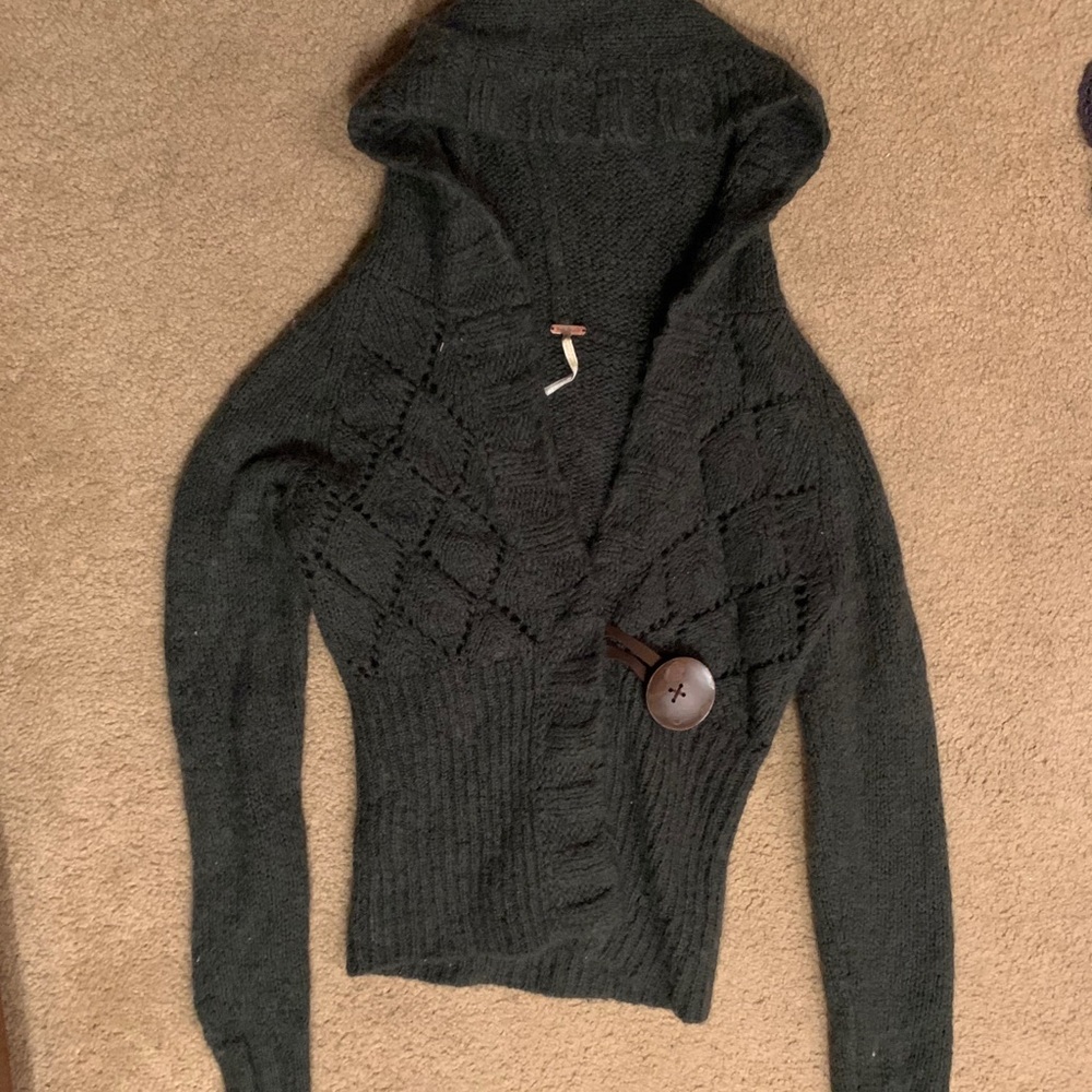 Free people sweater